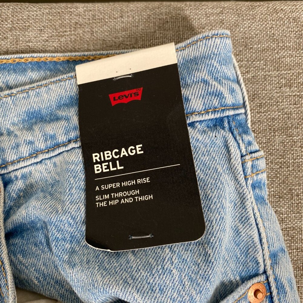 Levi's Premium Ribcage Bell Jeans Women's 34 High Rise Blue 70s Hippie NWT - Picture 4 of 15